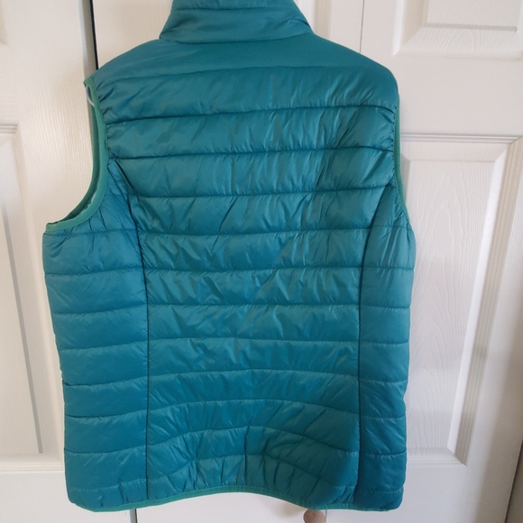 LANDWAY OUTERWEAR VEST HORSES. SZ 2XL. TEAL. ZIP UP - Picture 5 of 7